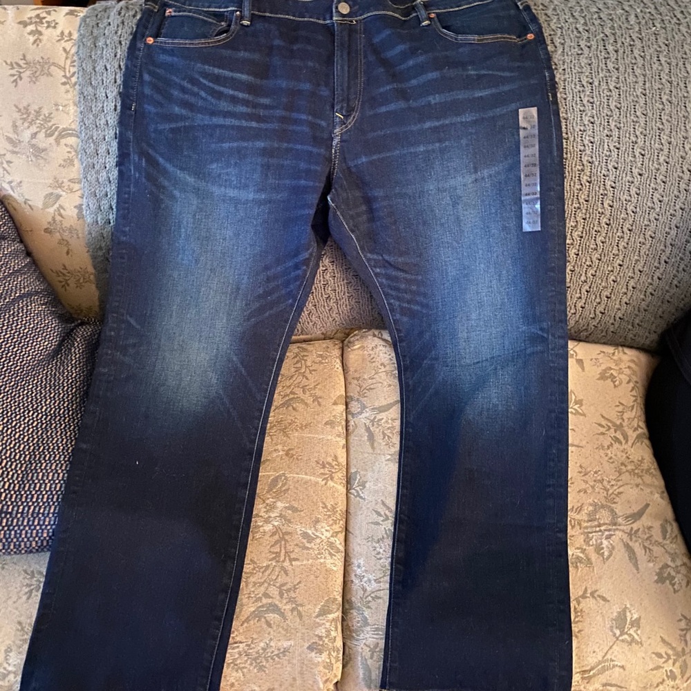 Men’s 44x32 American Eagle slim straight jeans